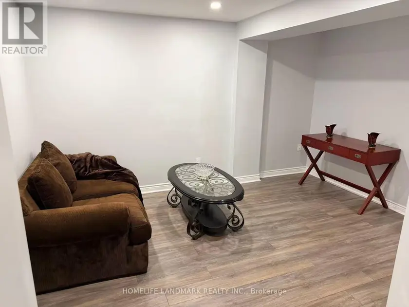 Detached at LOWER - 817 NORWICK ROAD, Newmarket