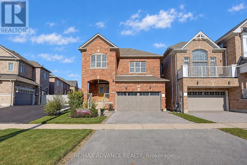 Detached at 43 HOOVER PARK DRIVE, Whitchurch-Stouffville