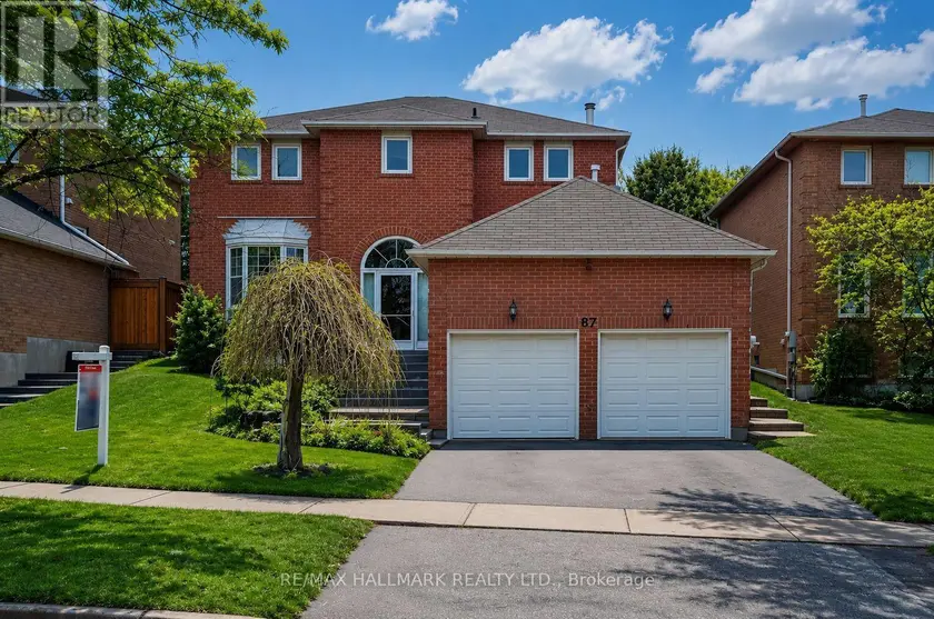 Detached at 87 AUTUMN WAY, Aurora