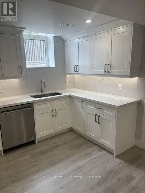Detached at 5 SPRING TOWN ROAD, Vaughan
