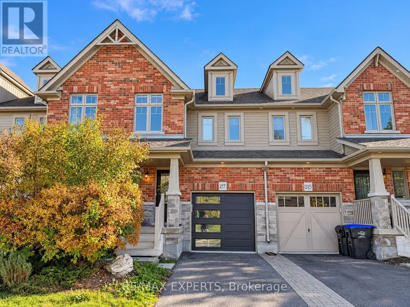 Townhouse at 217 HUTCHINSON DRIVE, New Tecumseth