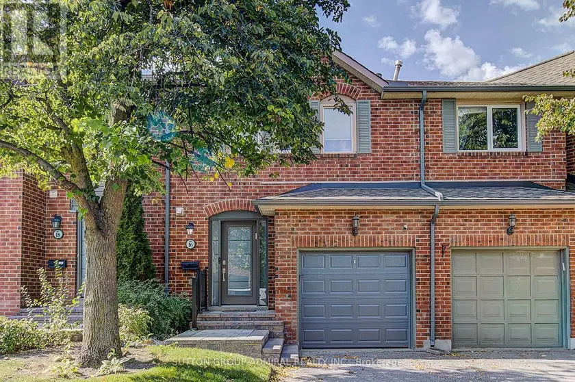 Townhouse at 16 BEAUMONT PLACE, Vaughan