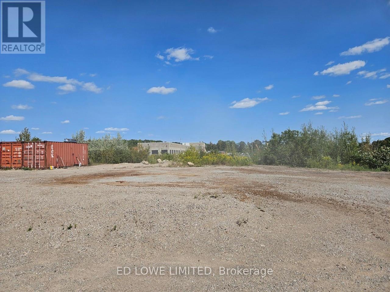 Other at YARD - 69 SAUNDERS ROAD, Barrie