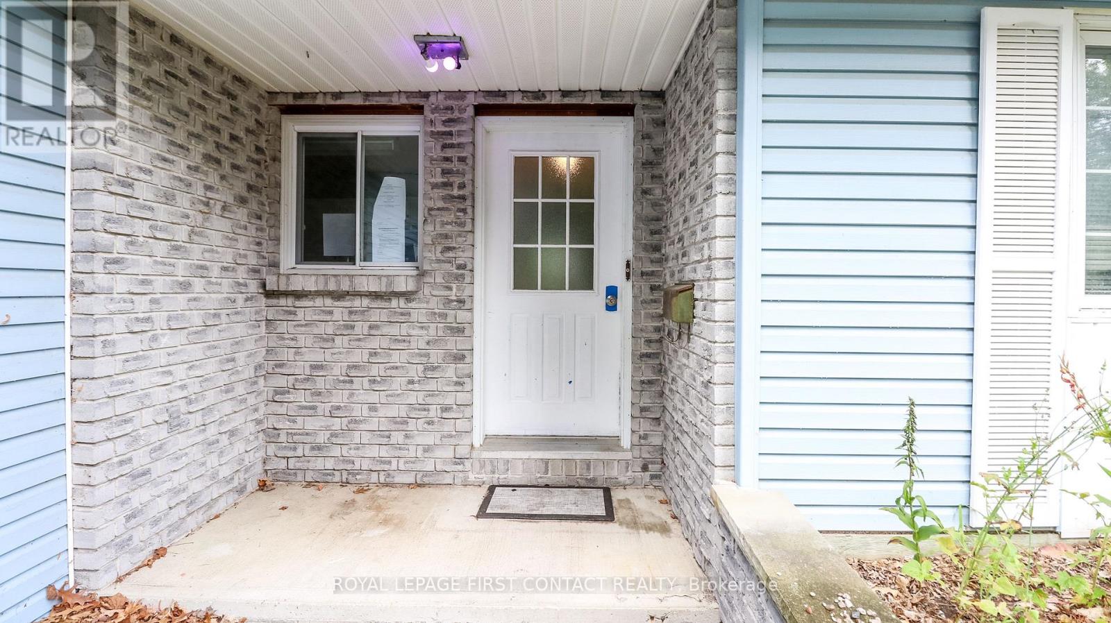 Detached at 24 HOWARD AVENUE, Tiny