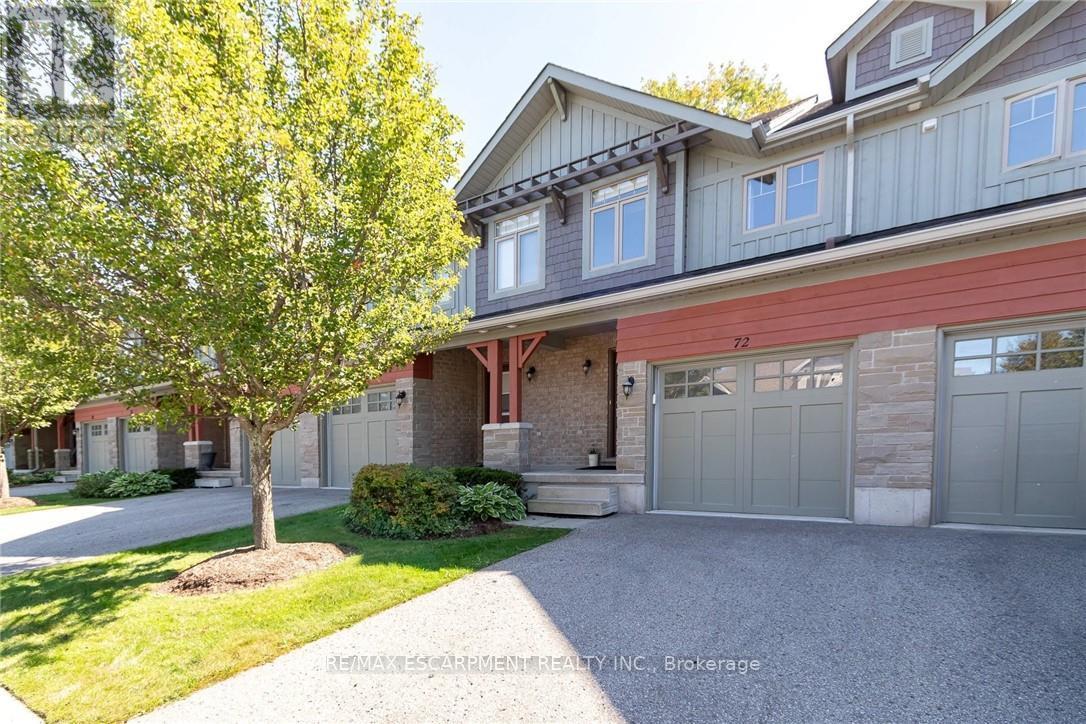 Townhouse at 72 SILVER GLEN BOULEVARD, Collingwood