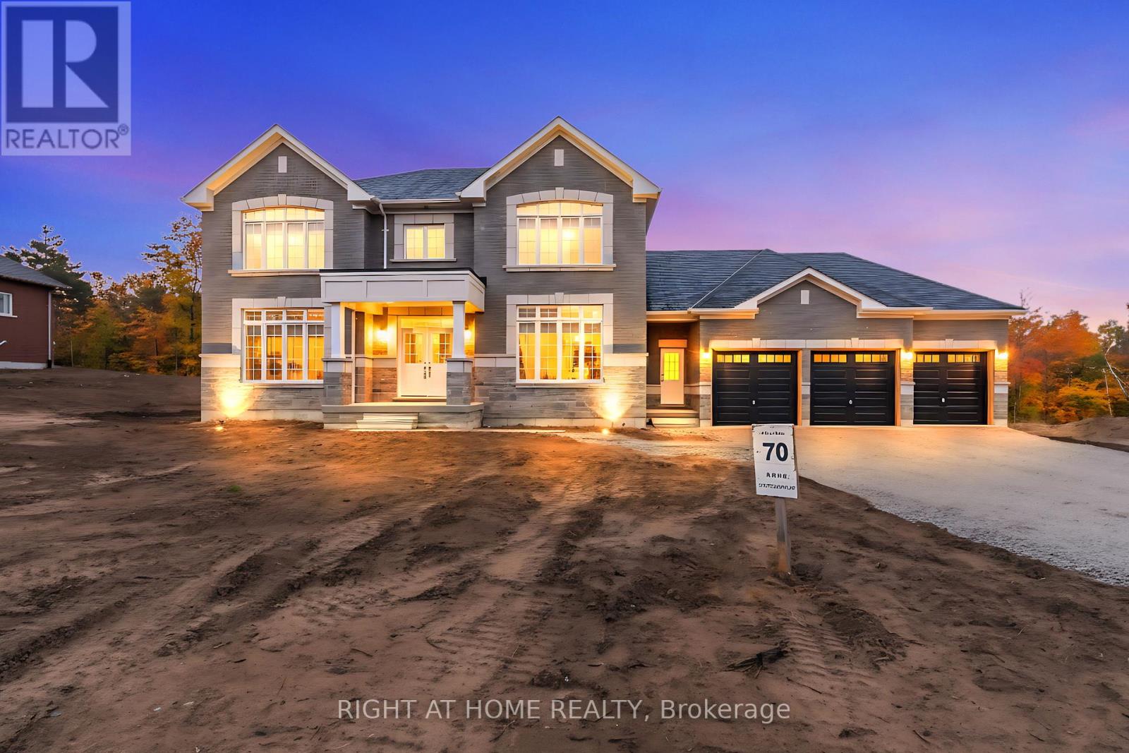 Detached at 76 RUBY RIDGE, Oro-Medonte (Sugarbush)