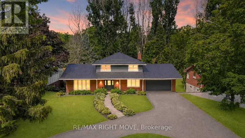 Detached at 407 BAY STREET, Orillia