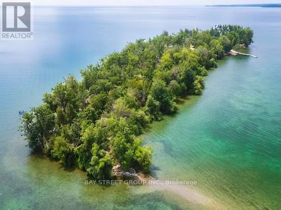 Detached at 1000 GOFFATT ISLAND, Ramara (Atherley)