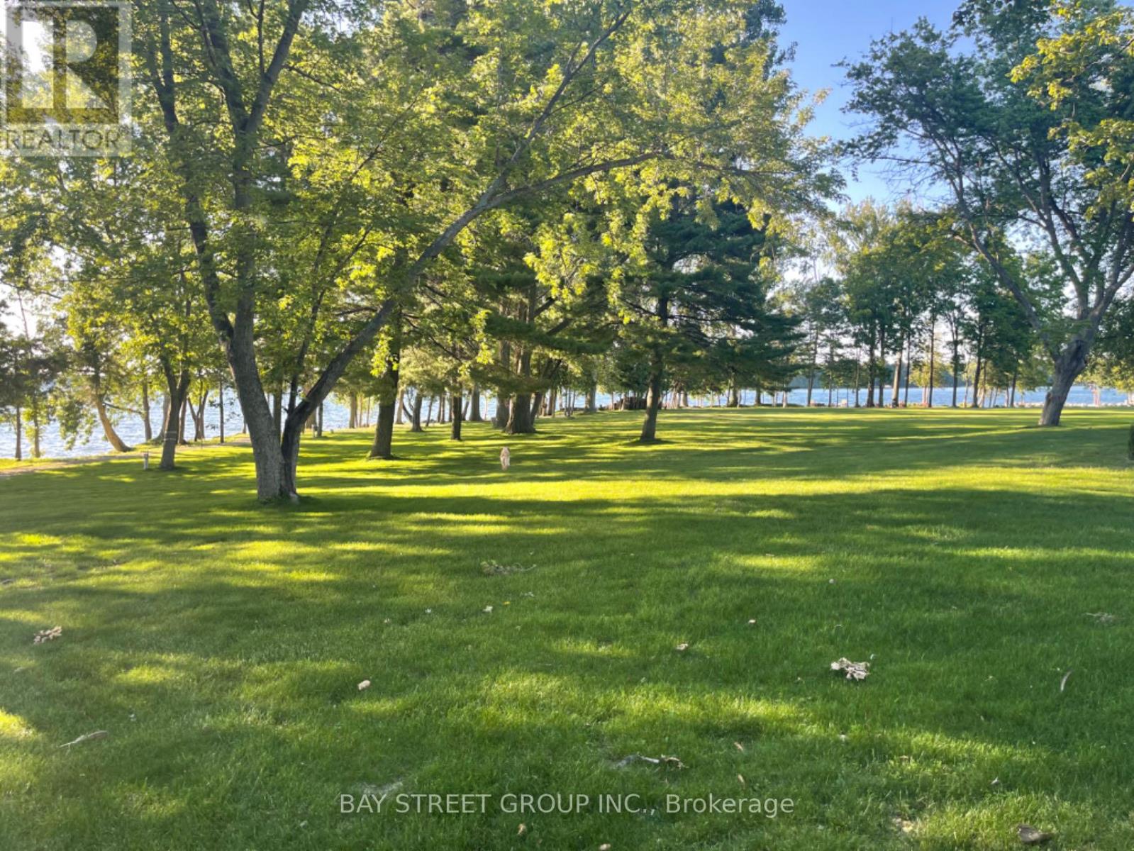 Detached at 1000 GOFFATT ISLAND, Ramara