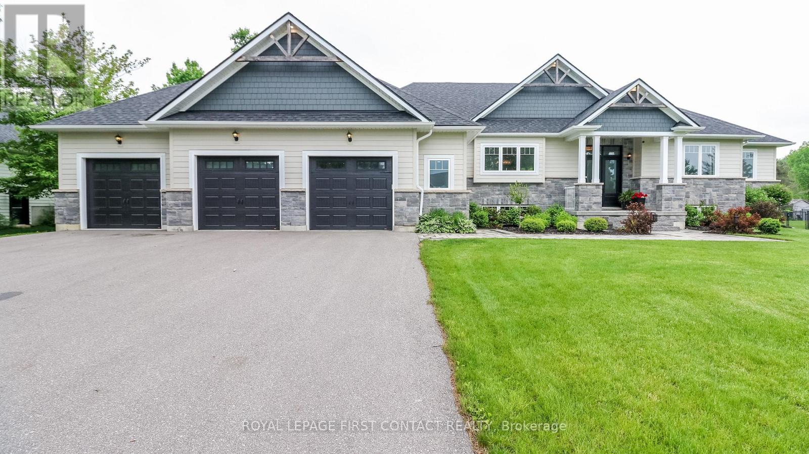 Detached at 2066 ELANA DRIVE, Severn (Marchmont)