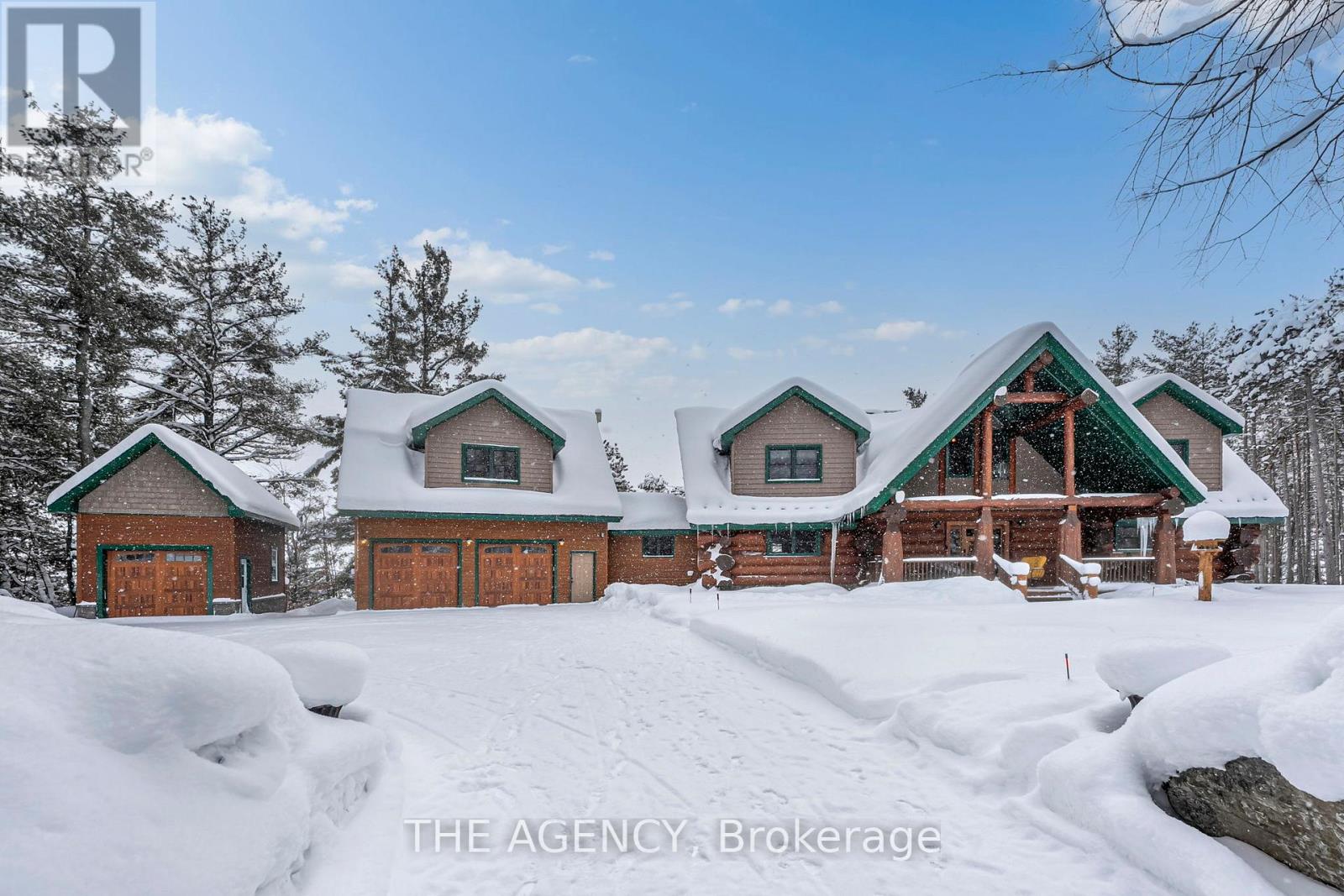 Detached at 11 NEVIS RIDGE DRIVE, Oro-Medonte