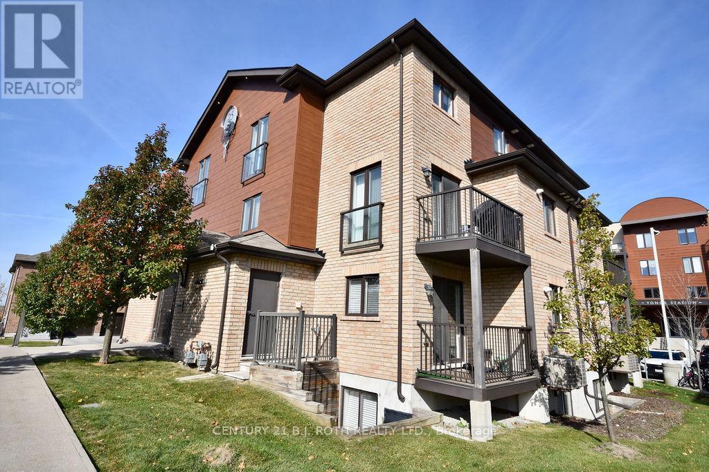 Townhouse at 5 - 25 MADELAINE DRIVE, Barrie (Painswick South)