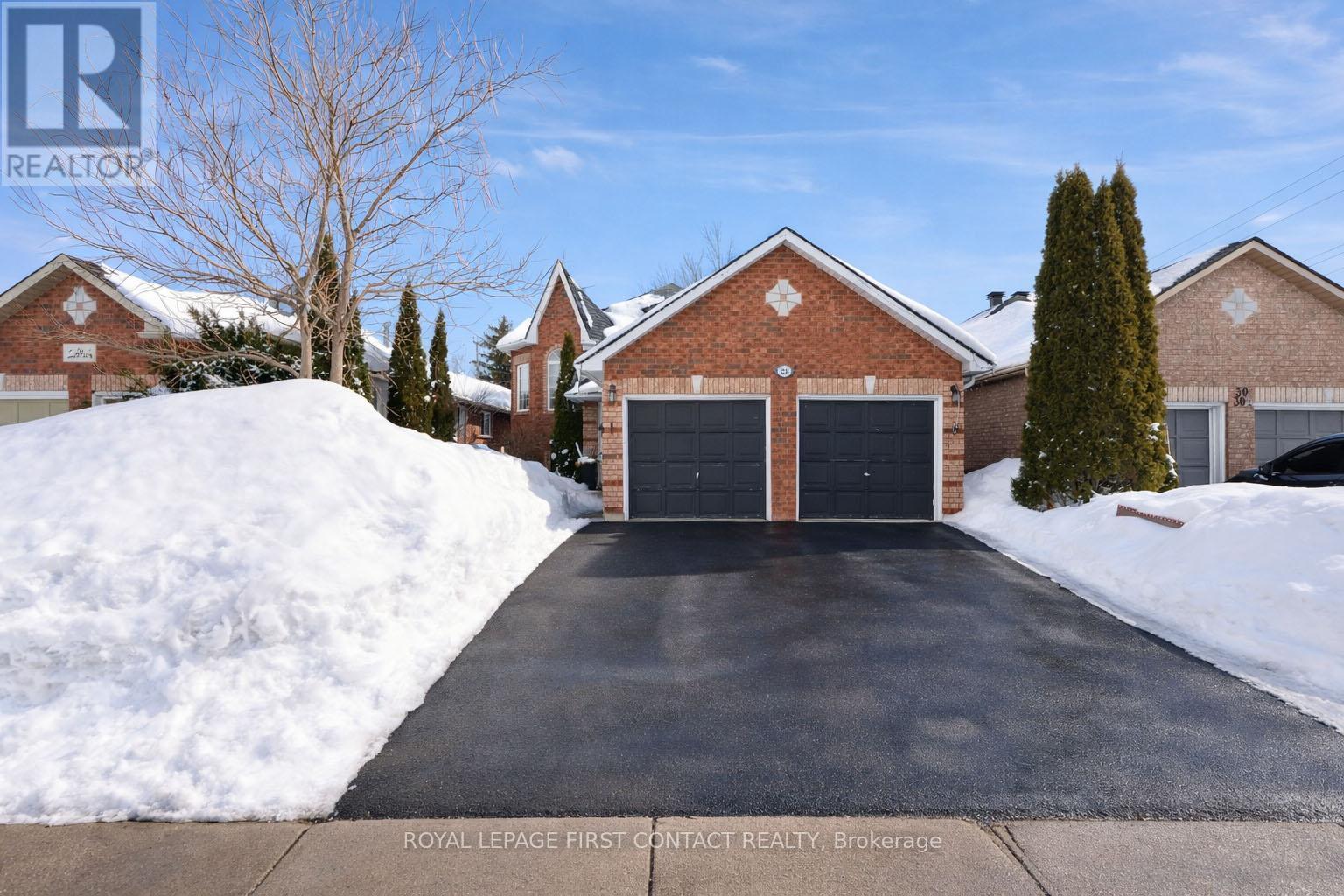 Detached at 28 HEWITT PLACE, Barrie (Georgian Drive)