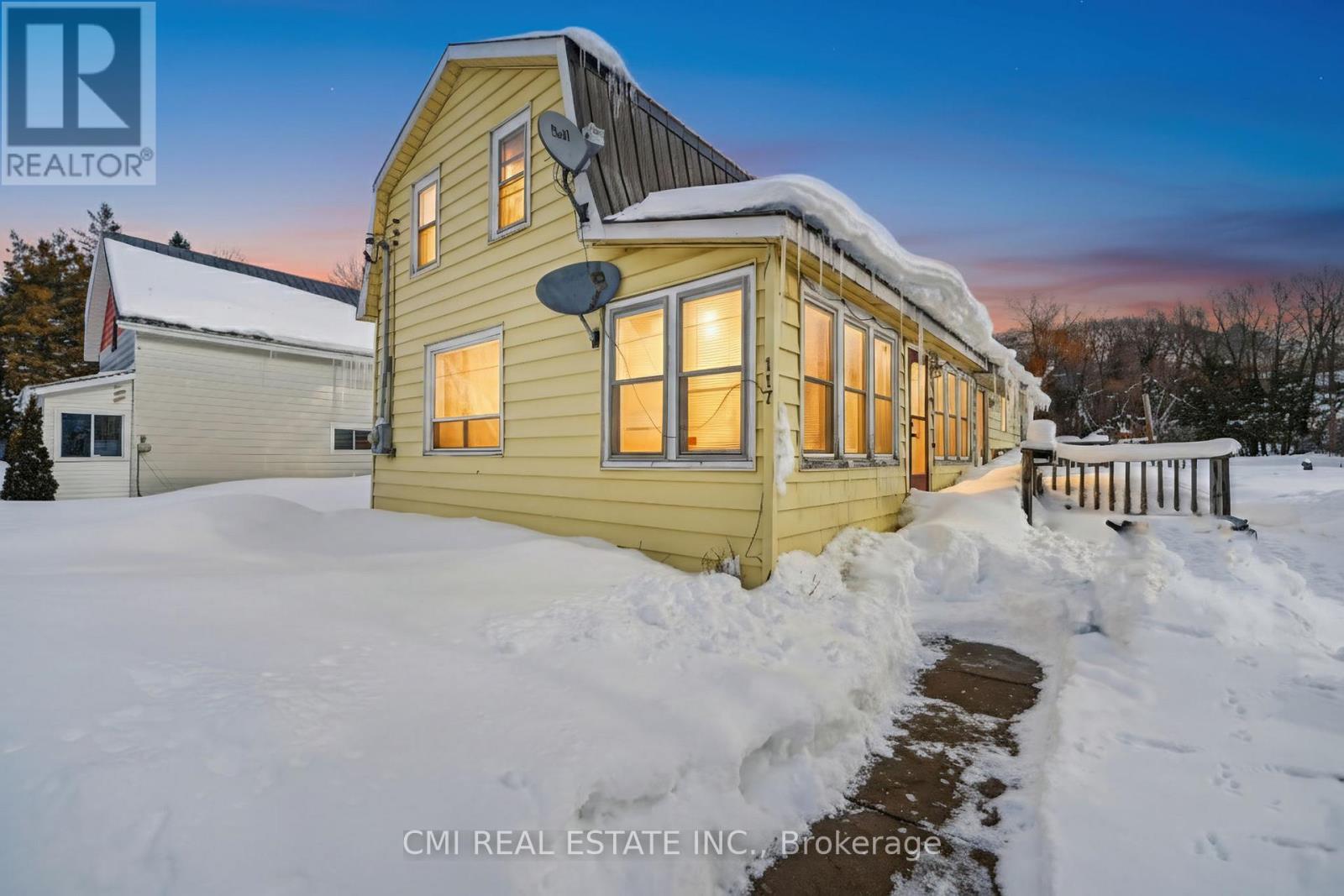 Detached at 117 FOX STREET, Penetanguishene