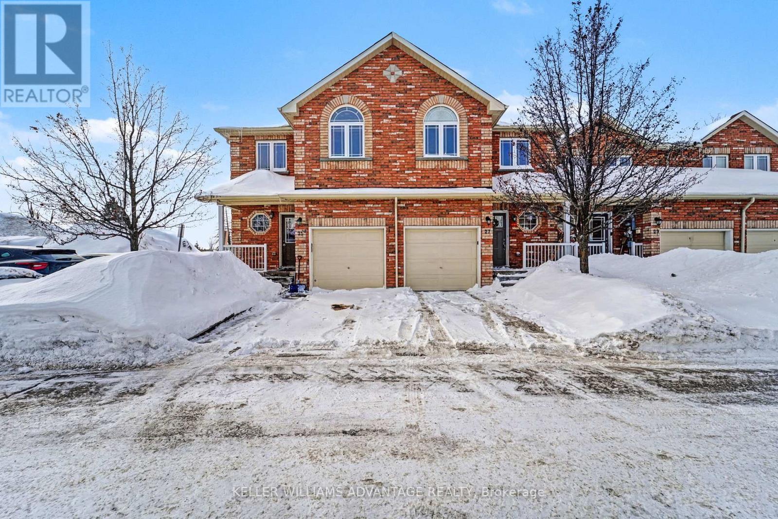 Townhouse at 25 - 25 SOUTHWOODS CRESCENT, Barrie (Holly)