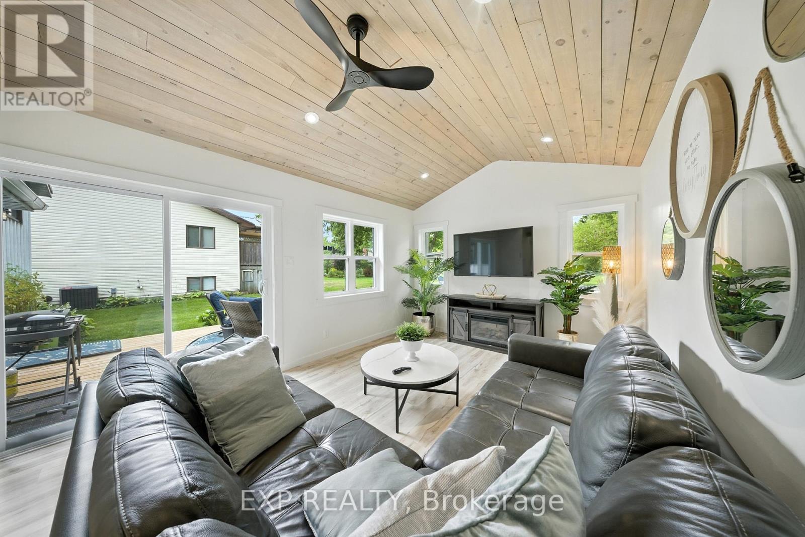 Detached at 92 MARY STREET, Clearview (Creemore)