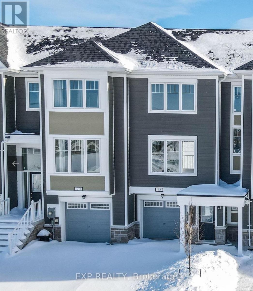 Townhouse at 72 SANDHILL CRANE DRIVE, Wasaga Beach