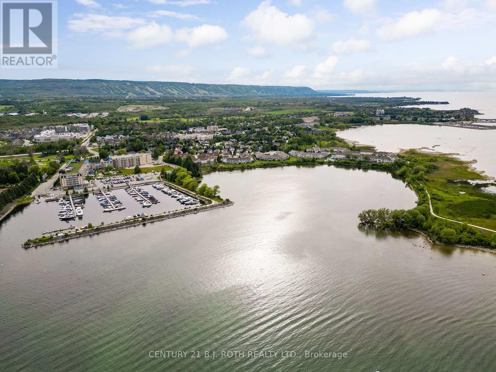 Apartment at 4407-09 - 9 HARBOUR STREET E, Collingwood