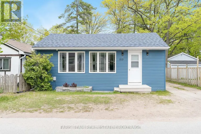 Detached at 113 RIVER ROAD E, Wasaga Beach