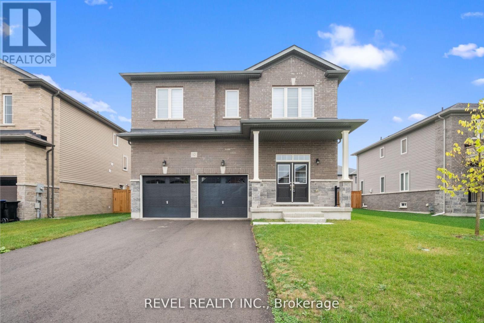 Detached at 12 EMERALD STREET, Wasaga Beach
