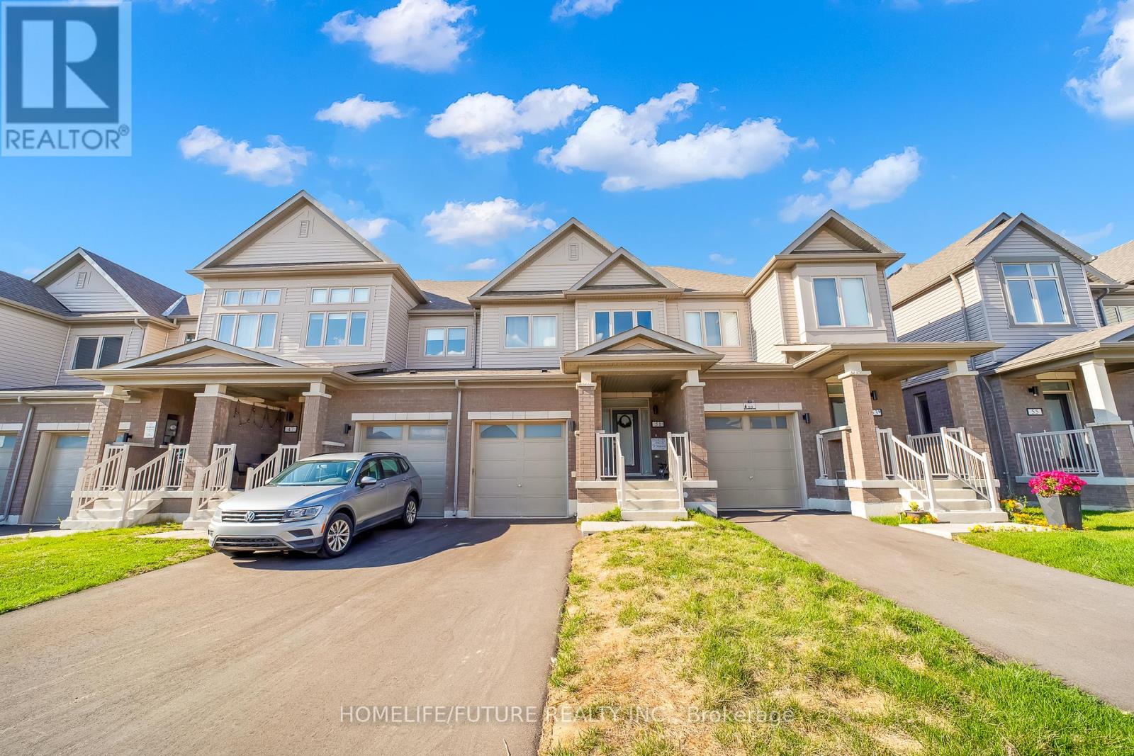 Townhouse at 51 SAGEWOOD AVENUE, Barrie