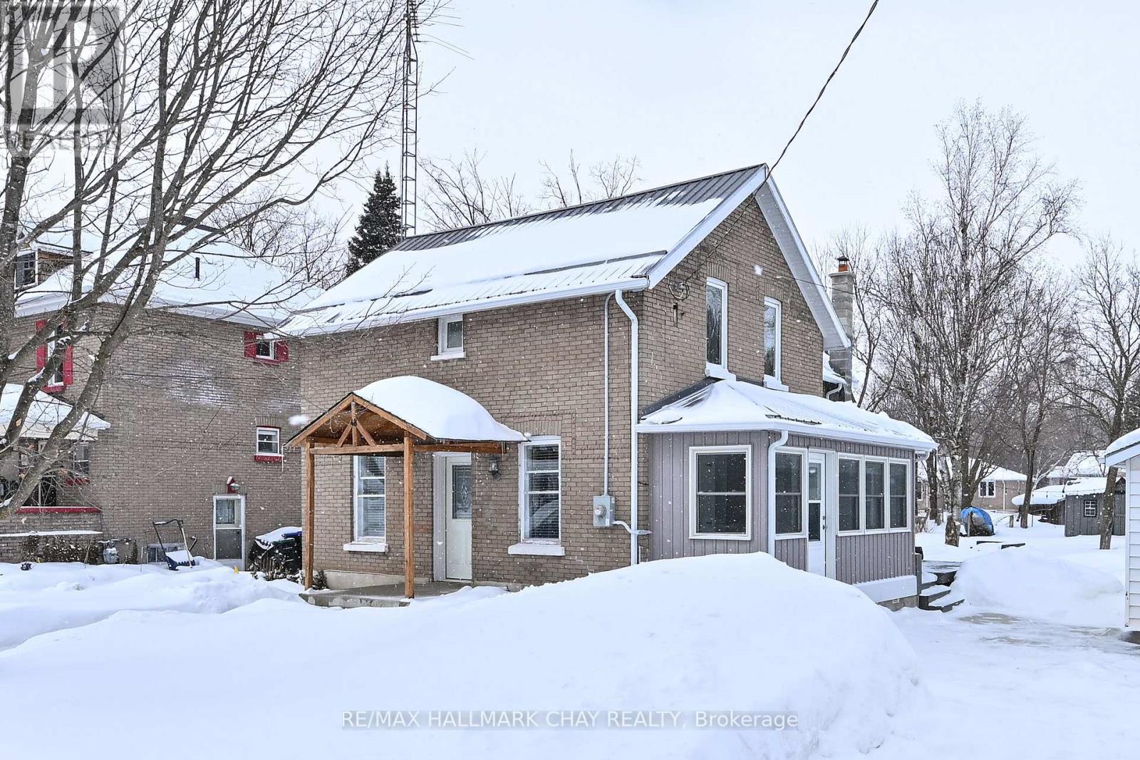 Detached at 48 CAROLINE STREET W, Clearview (Creemore)