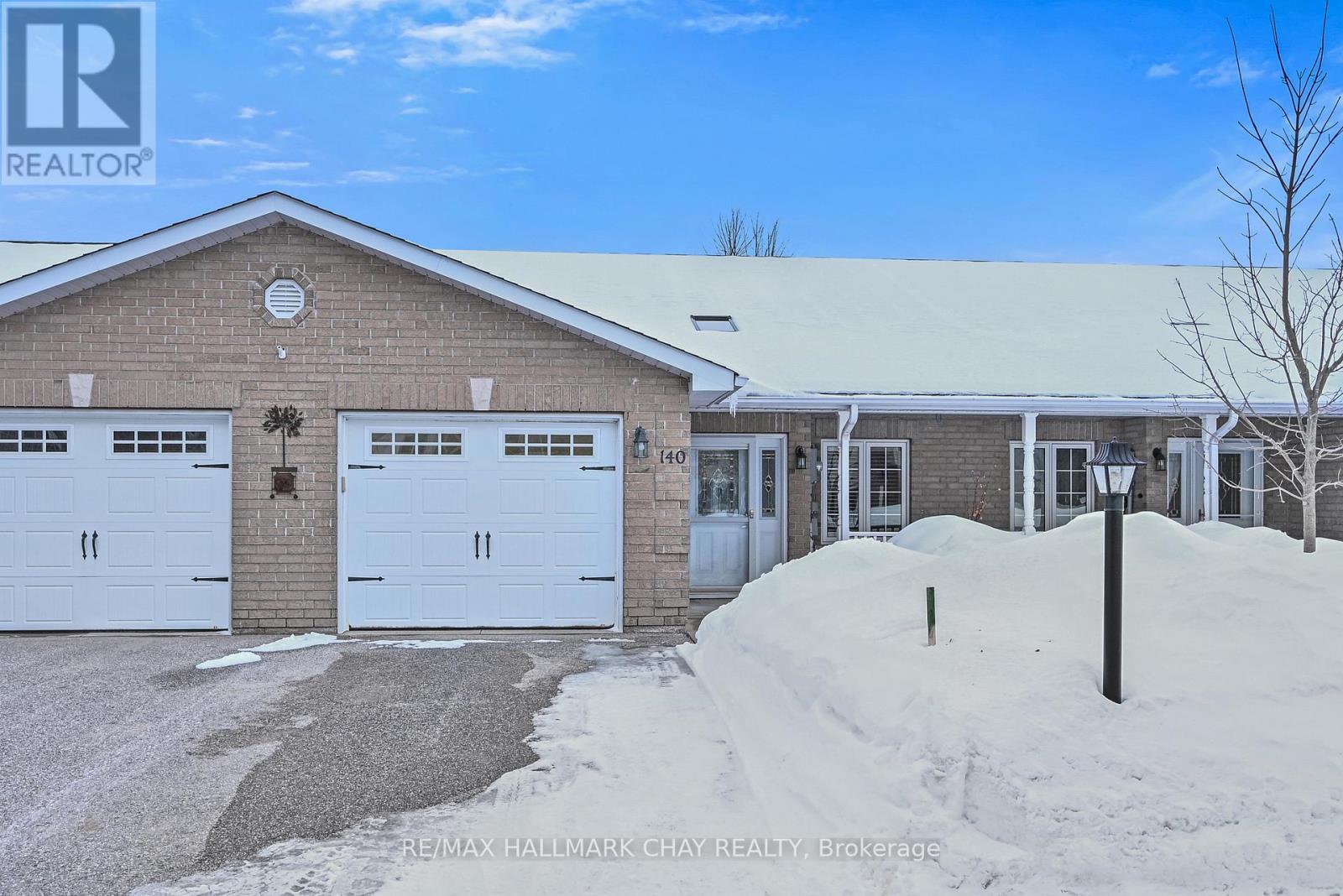 Townhouse at 140 MEADOW LANE, Wasaga Beach