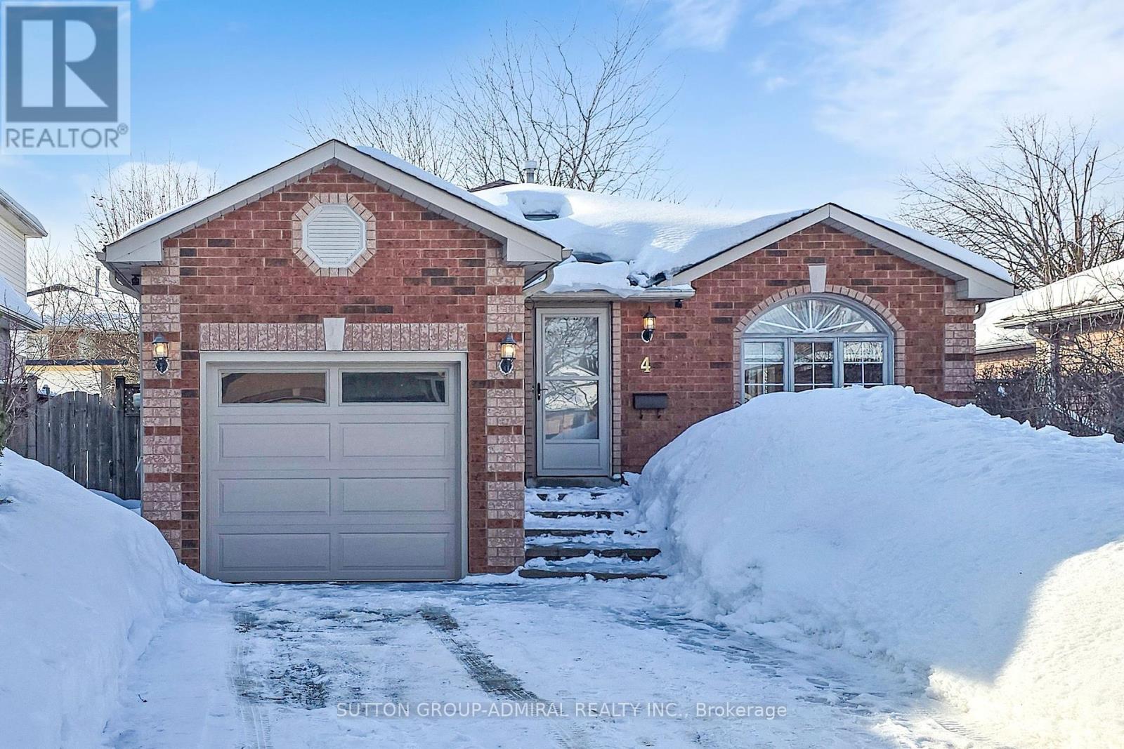 Detached at 4 IRISH LANE, Barrie (Grove East)