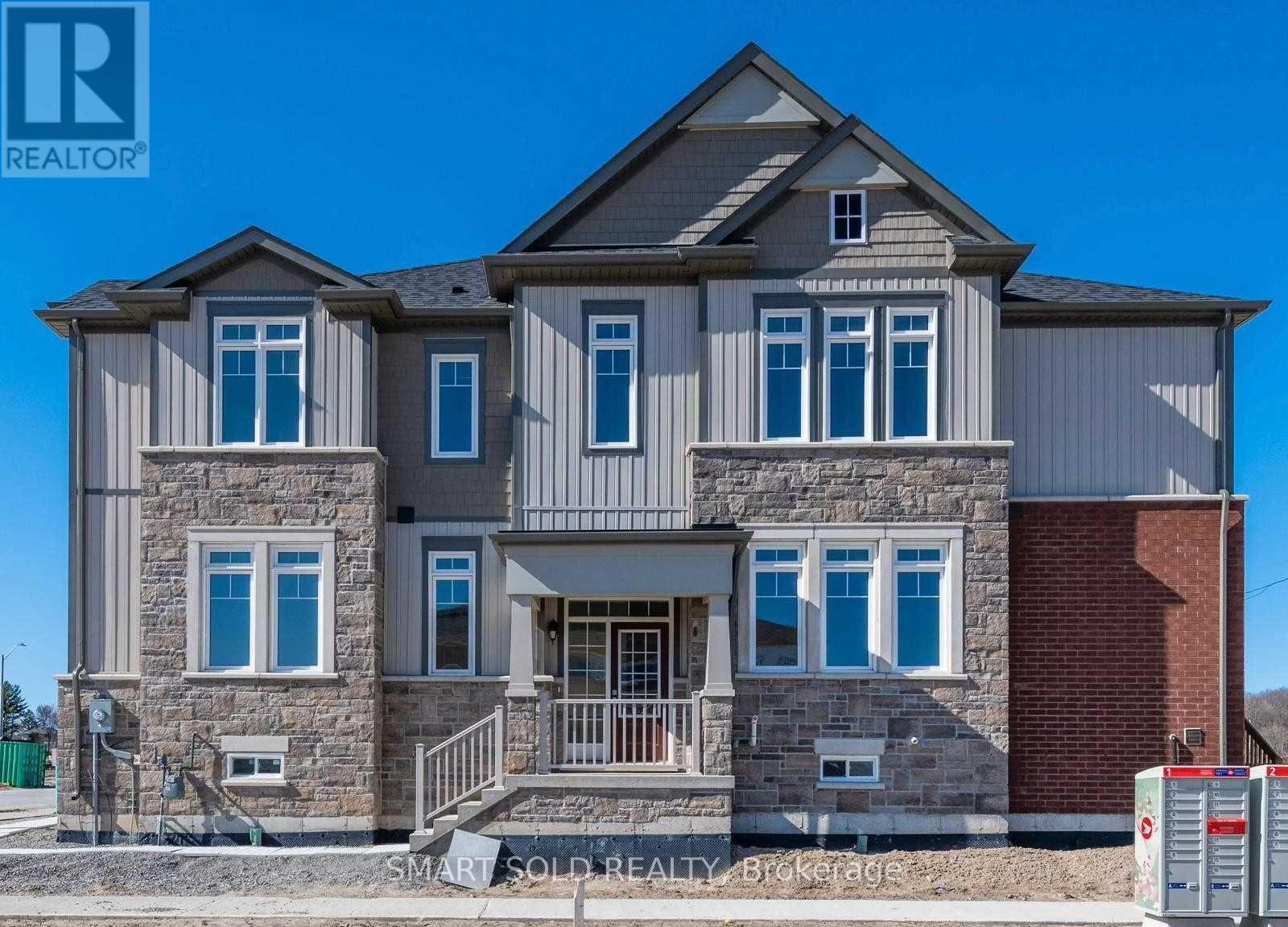 Townhouse at 73 GREER STREET, Barrie (Painswick South)