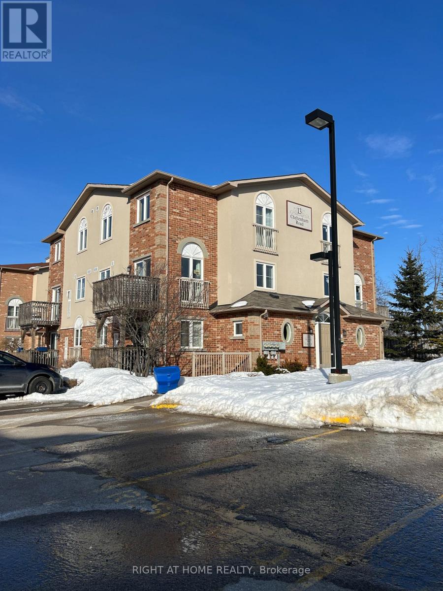 Apartment at 5 - 13 CHELTENHAM ROAD, Barrie (Georgian Drive)