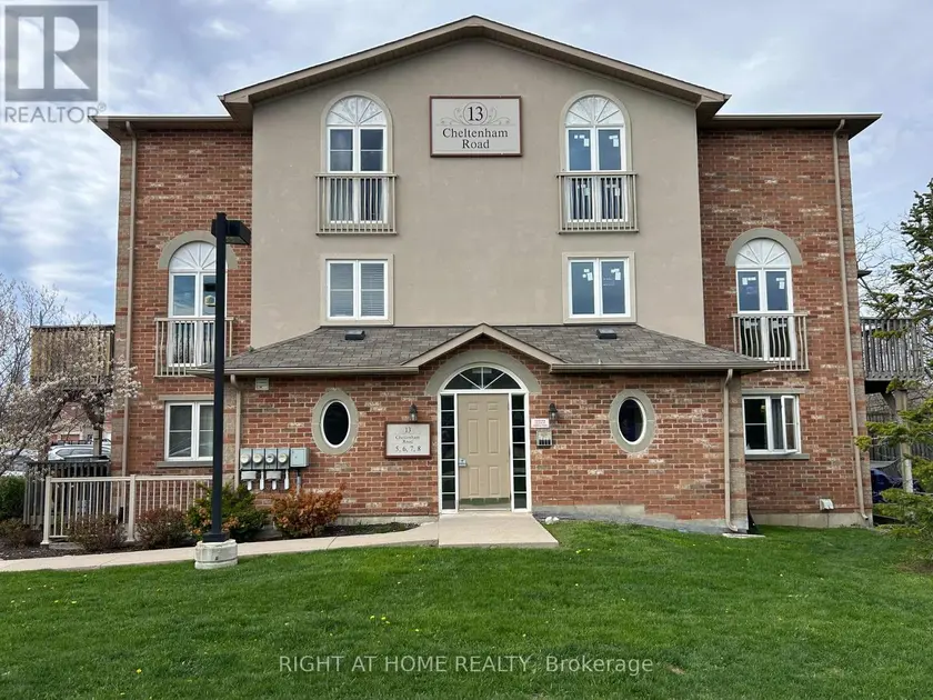 Apartment at 5 - 13 CHELTENHAM ROAD, Barrie
