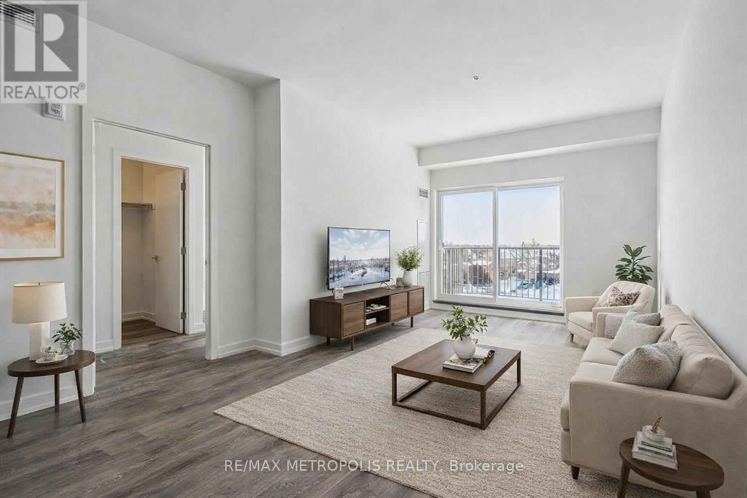 Apartment at 422 - 430 ESSA ROAD, Barrie (Holly)