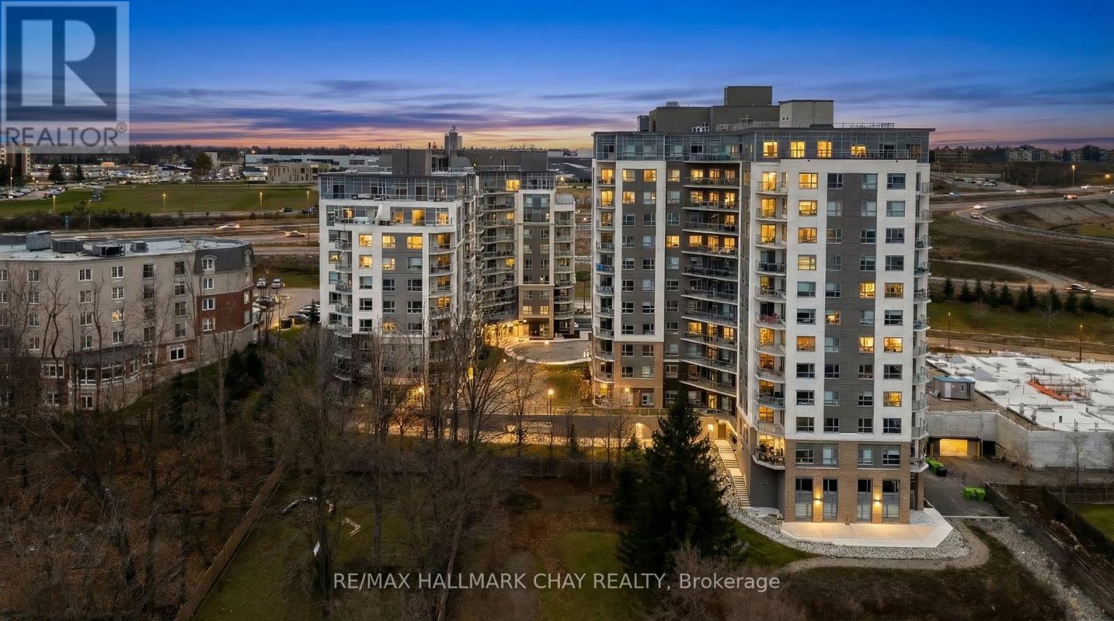 Apartment at 1105 - 58 LAKESIDE TERRACE, Barrie (Little Lake)