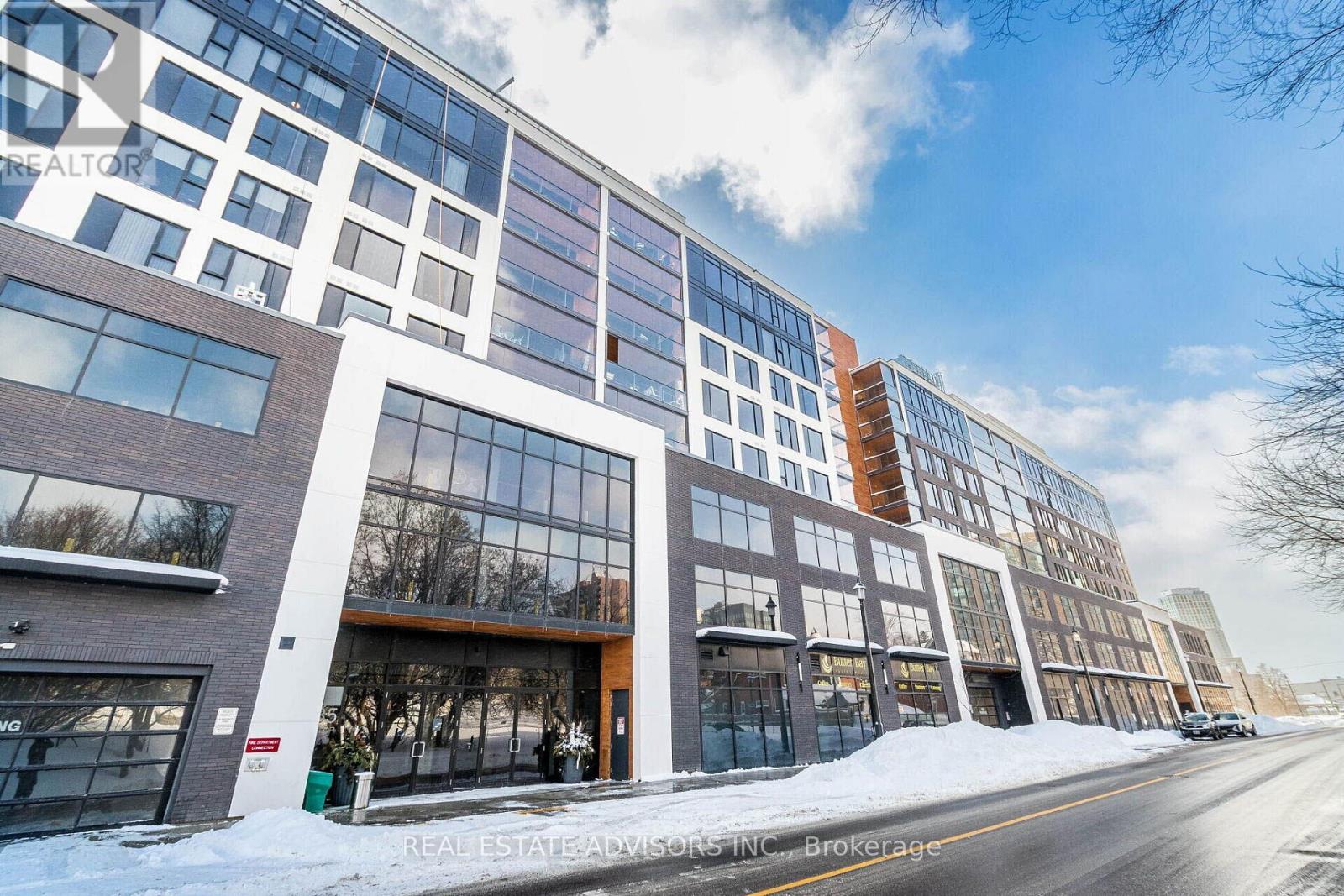 Apartment at 716 - 185 DUNLOP STREET E, Barrie (Lakeshore)