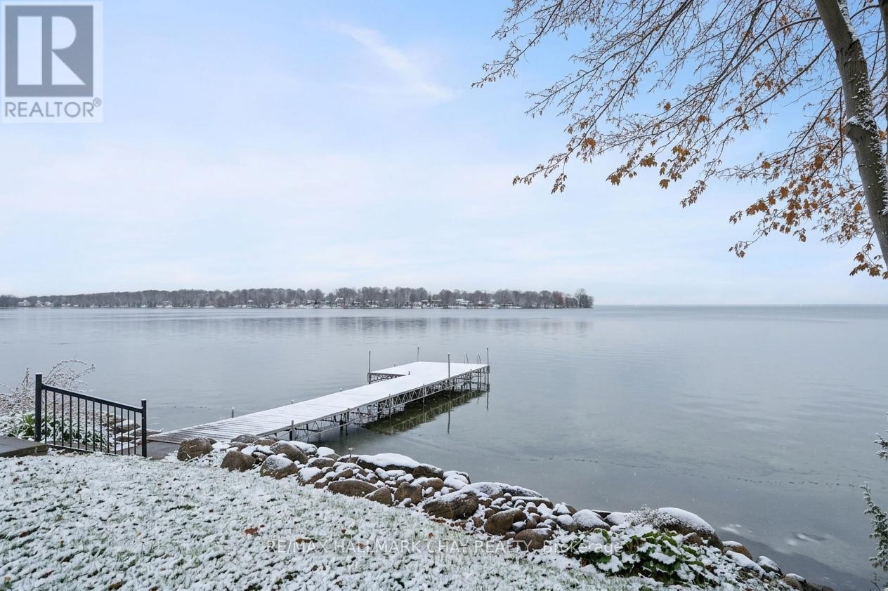 Townhouse at 4 - 1 OLIVE CRESCENT, Orillia