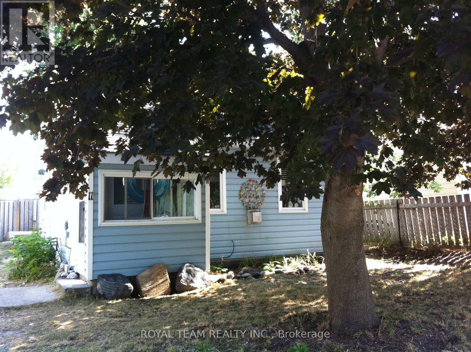 Detached at 11 MIDDLEBROOK ROAD, Wasaga Beach