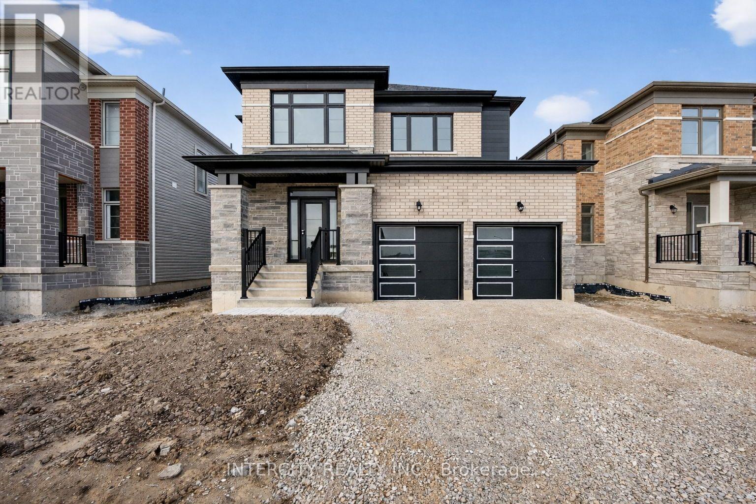 Detached at 30 LEGACY CIRCLE, Wasaga Beach