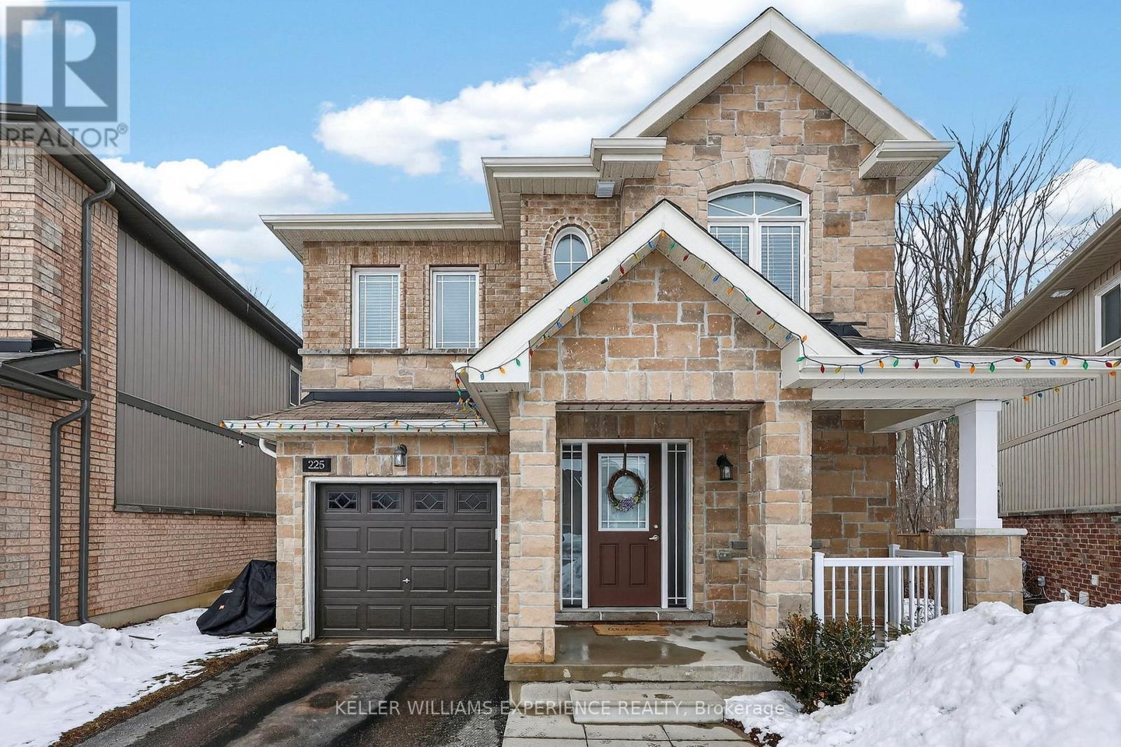 Detached at 225 DIANA DRIVE, Orillia