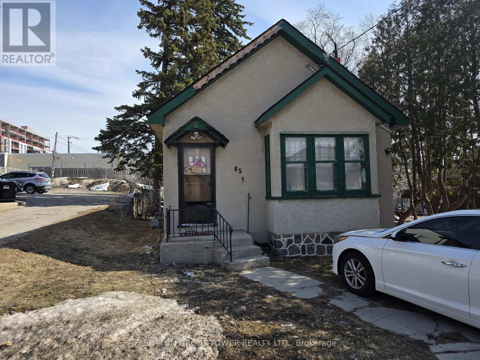 Detached at 85 MAPLE AVENUE, Barrie (City Centre)