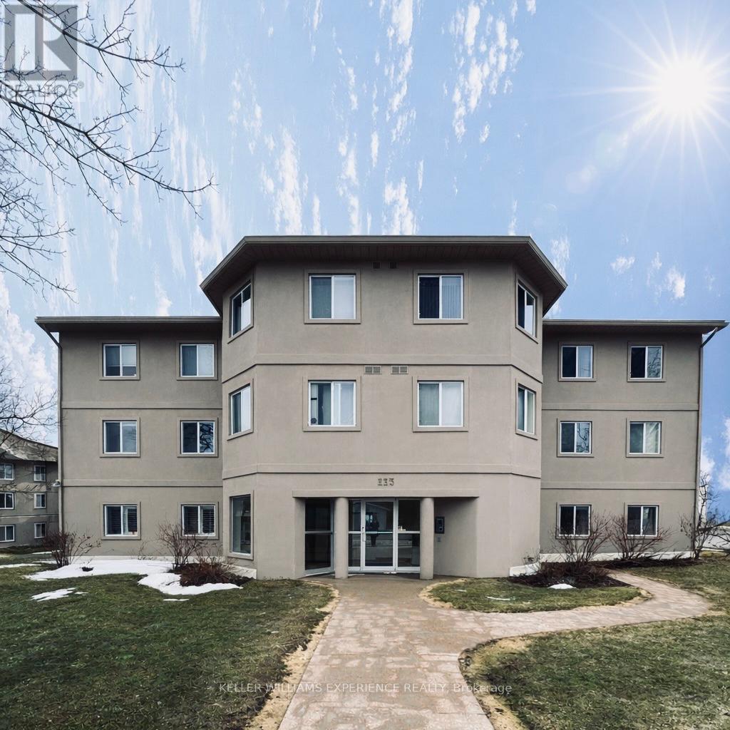 Apartment at 101 - 115 BOND STREET, Orillia
