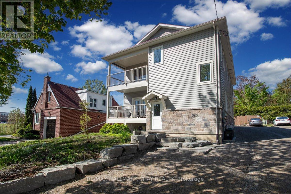 Multiplex at UNIT 2 - 325 PETER STREET N, Orillia