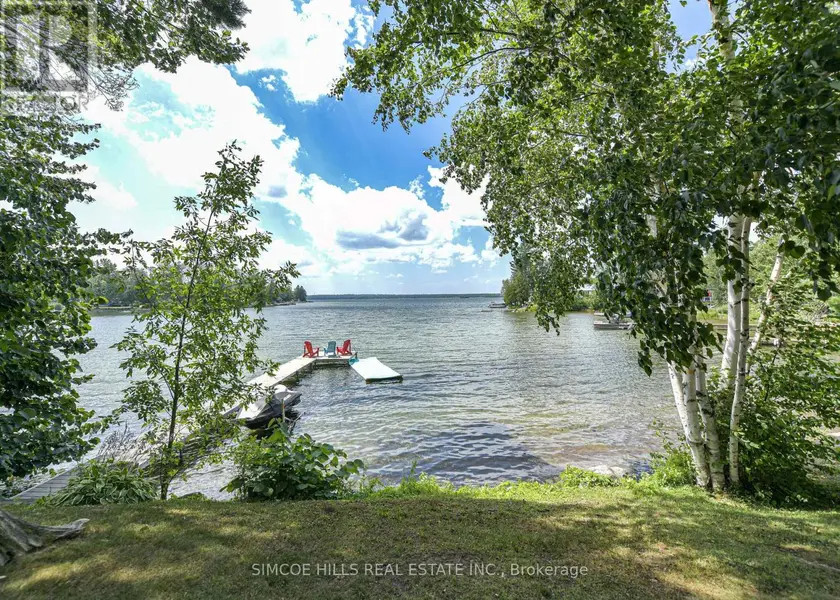 Detached at 6888 PENTLAND LANE N, Ramara
