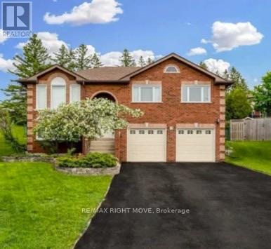 Detached at 15 WATSON COURT, Orillia