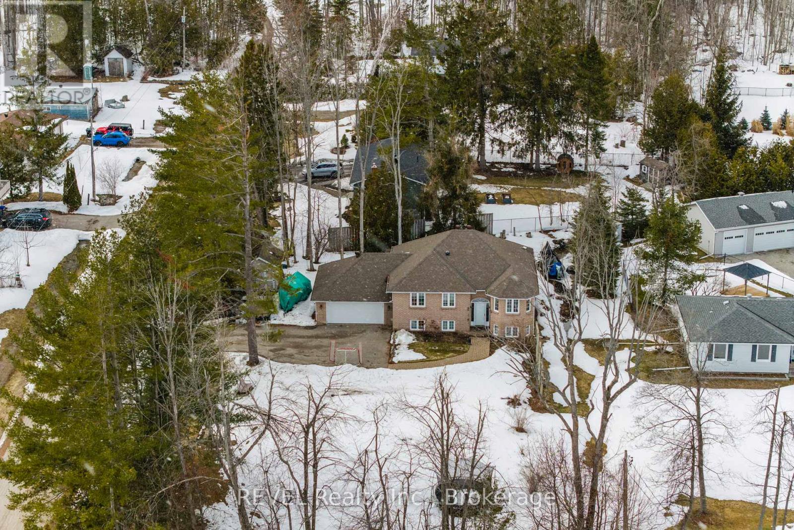Detached at 5 BARBARA AVENUE, Oro-Medonte