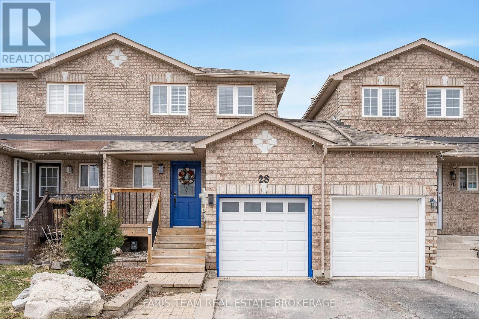 Townhouse at 28 RAYMOND CRESCENT, Barrie (Painswick South)