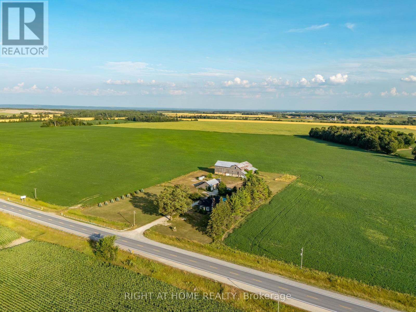Detached at 5803 26 HIGHWAY, Clearview (Stayner)