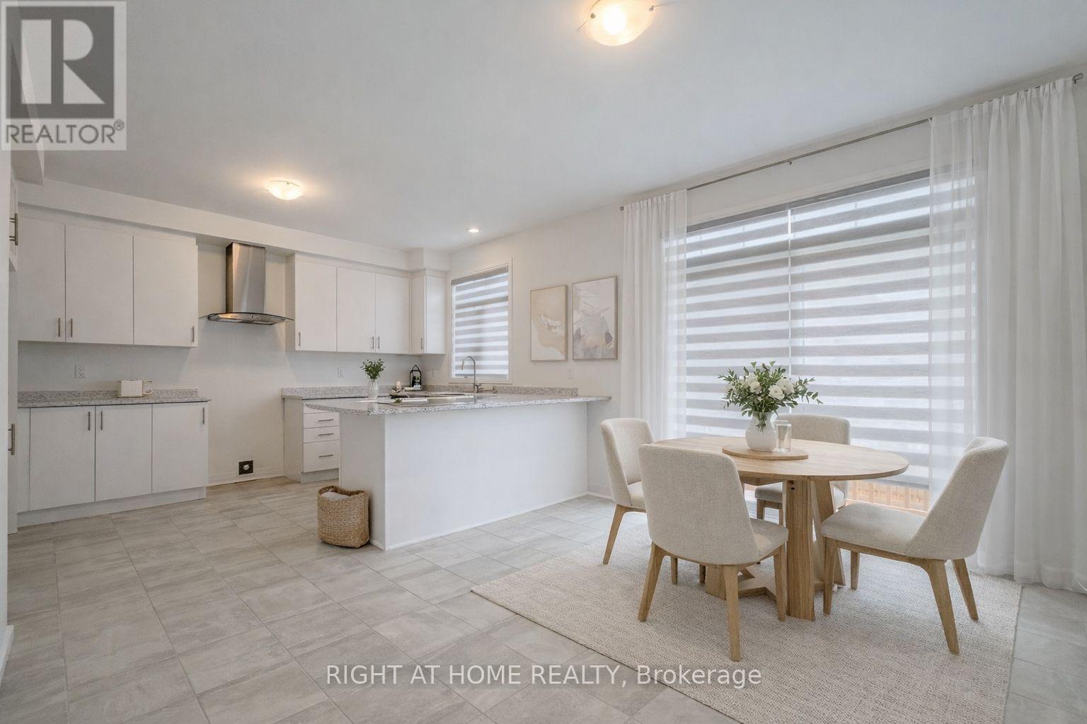 Detached at 2 SAGEWOOD AVENUE, Barrie