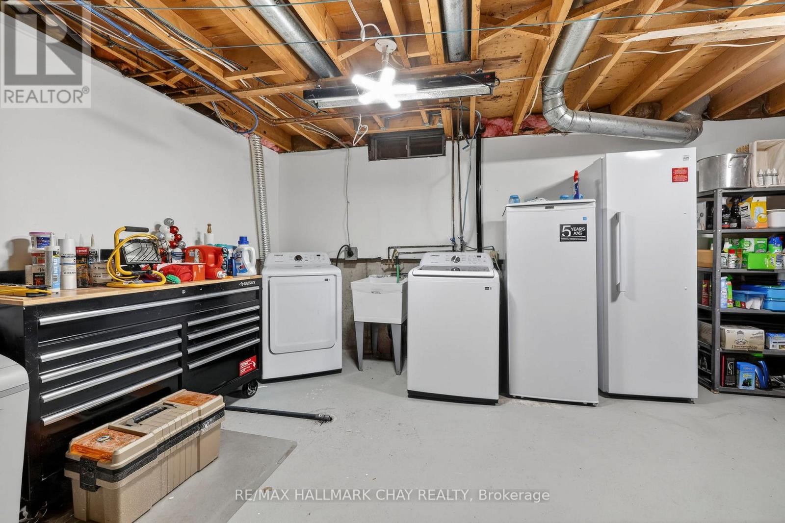 Semi-Detached/Link at 15 WILDE PLACE, Barrie
