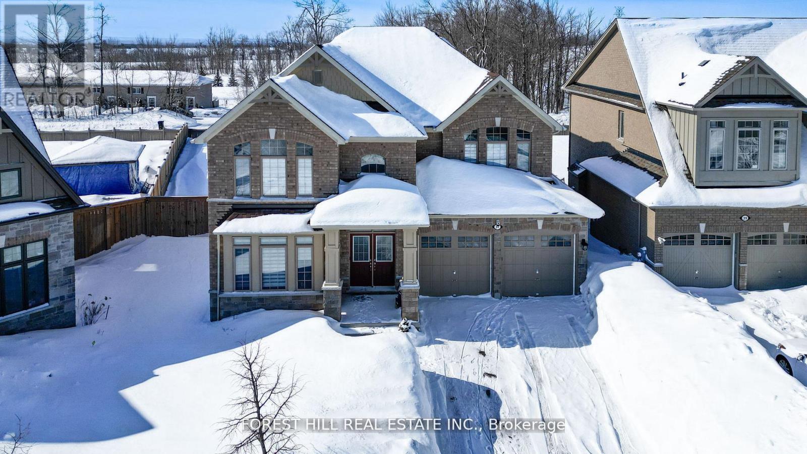 Detached at 37 RUGMAN CRESCENT, Springwater (Centre Vespra)