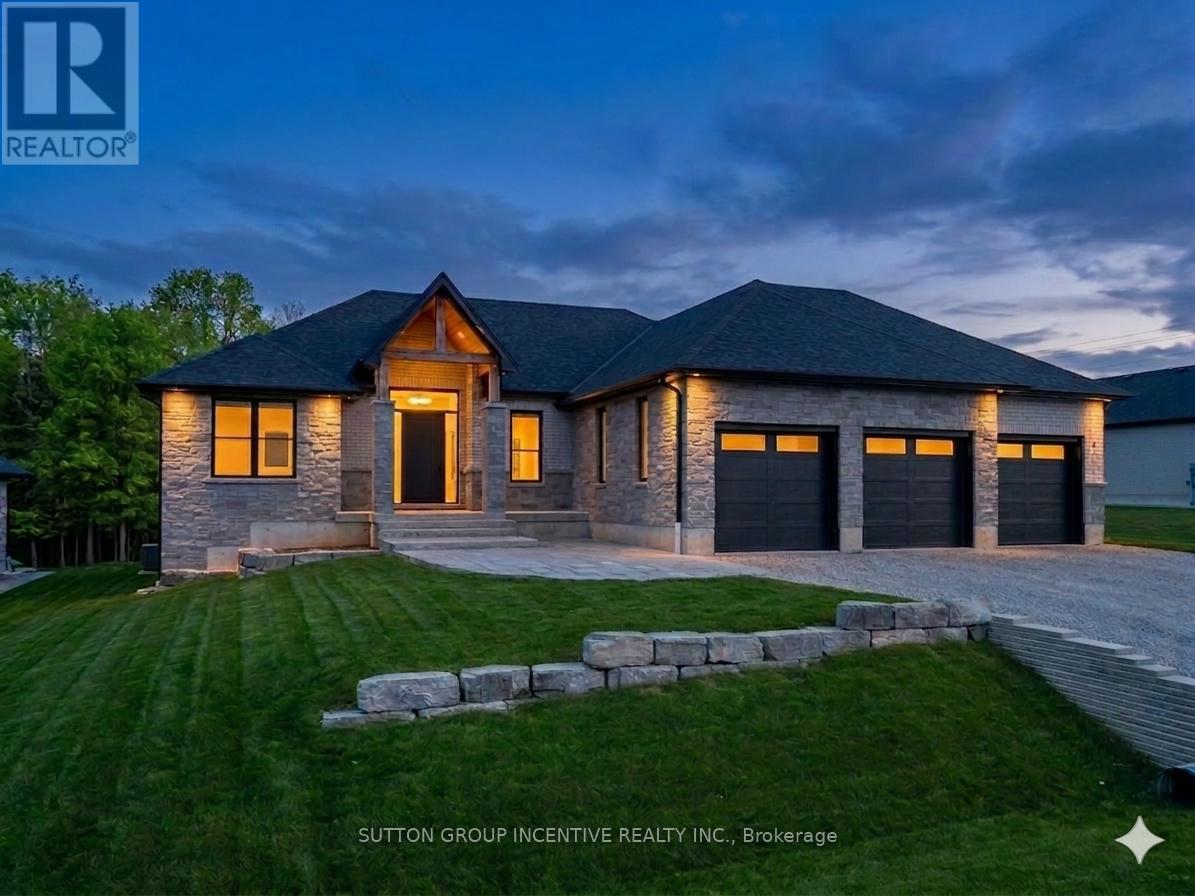 Detached at 5 JEAN MILLER COURT, Springwater (Snow Valley)